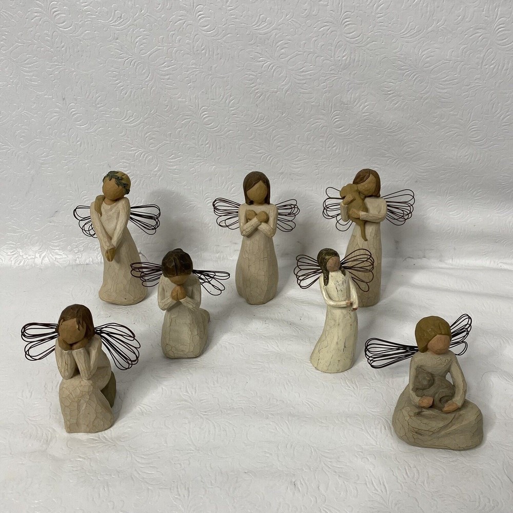 Lot 7 Willow Tree Demdaco Susan Lordi ANGEL Figurines